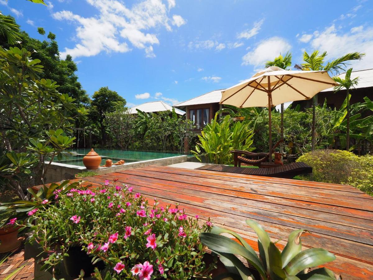 Baansuk Sukhothai Resort Екстериор снимка