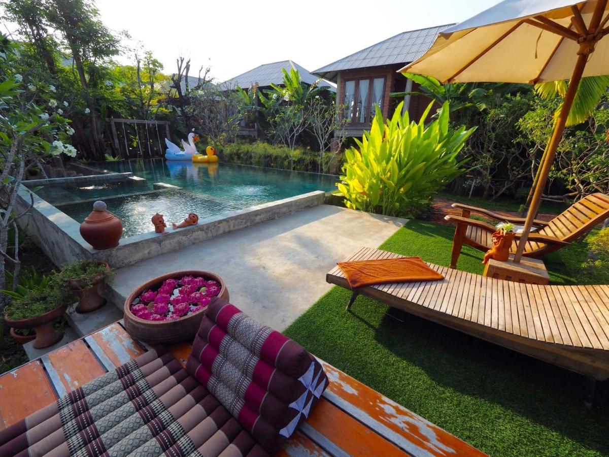 Baansuk Sukhothai Resort Екстериор снимка