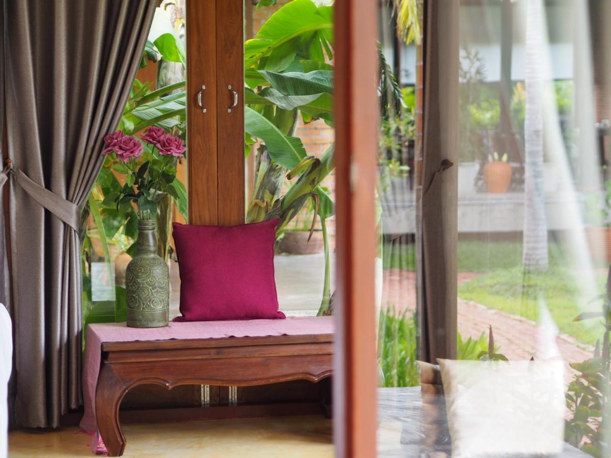 Baansuk Sukhothai Resort Екстериор снимка