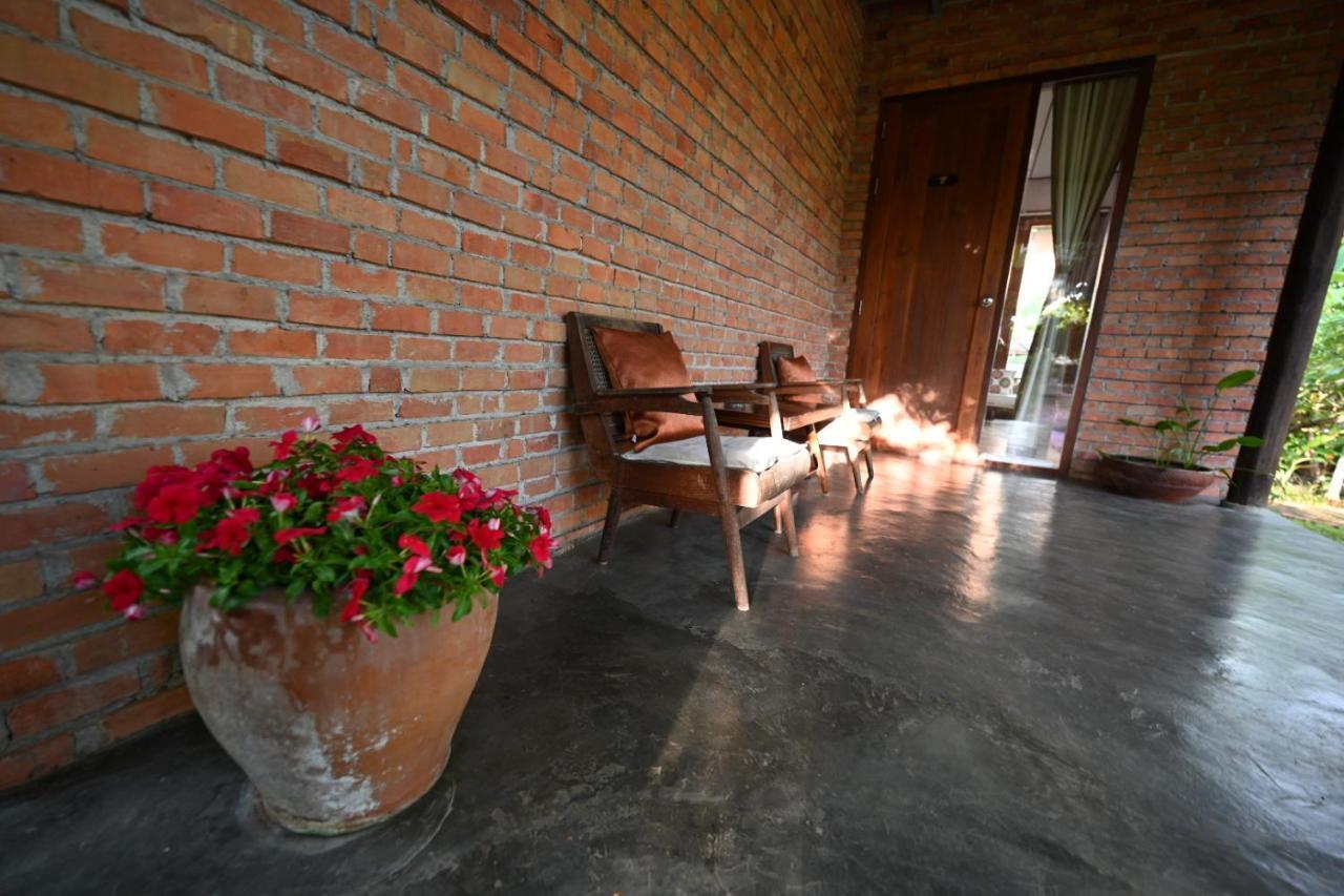 Baansuk Sukhothai Resort Екстериор снимка