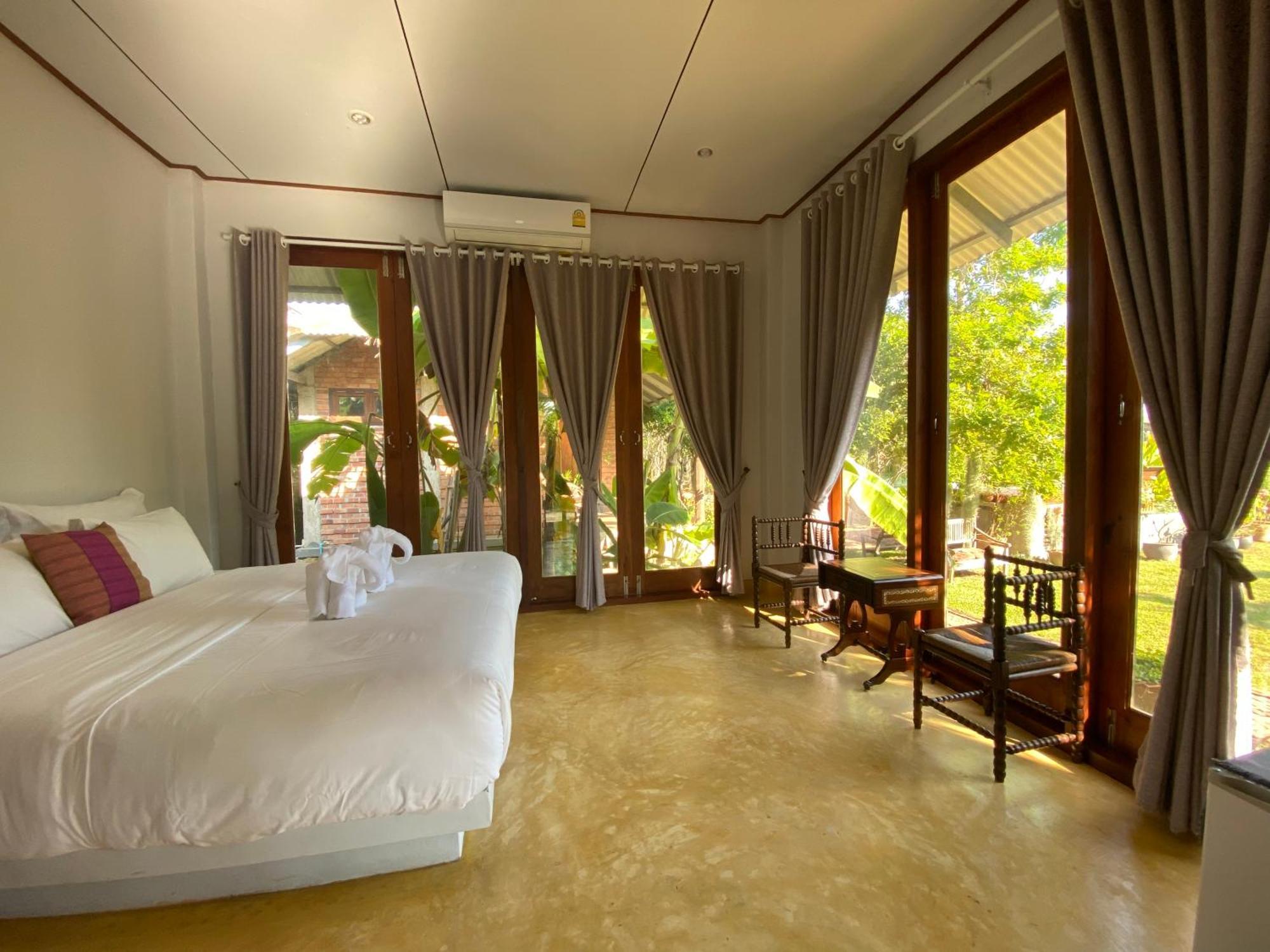 Baansuk Sukhothai Resort Екстериор снимка