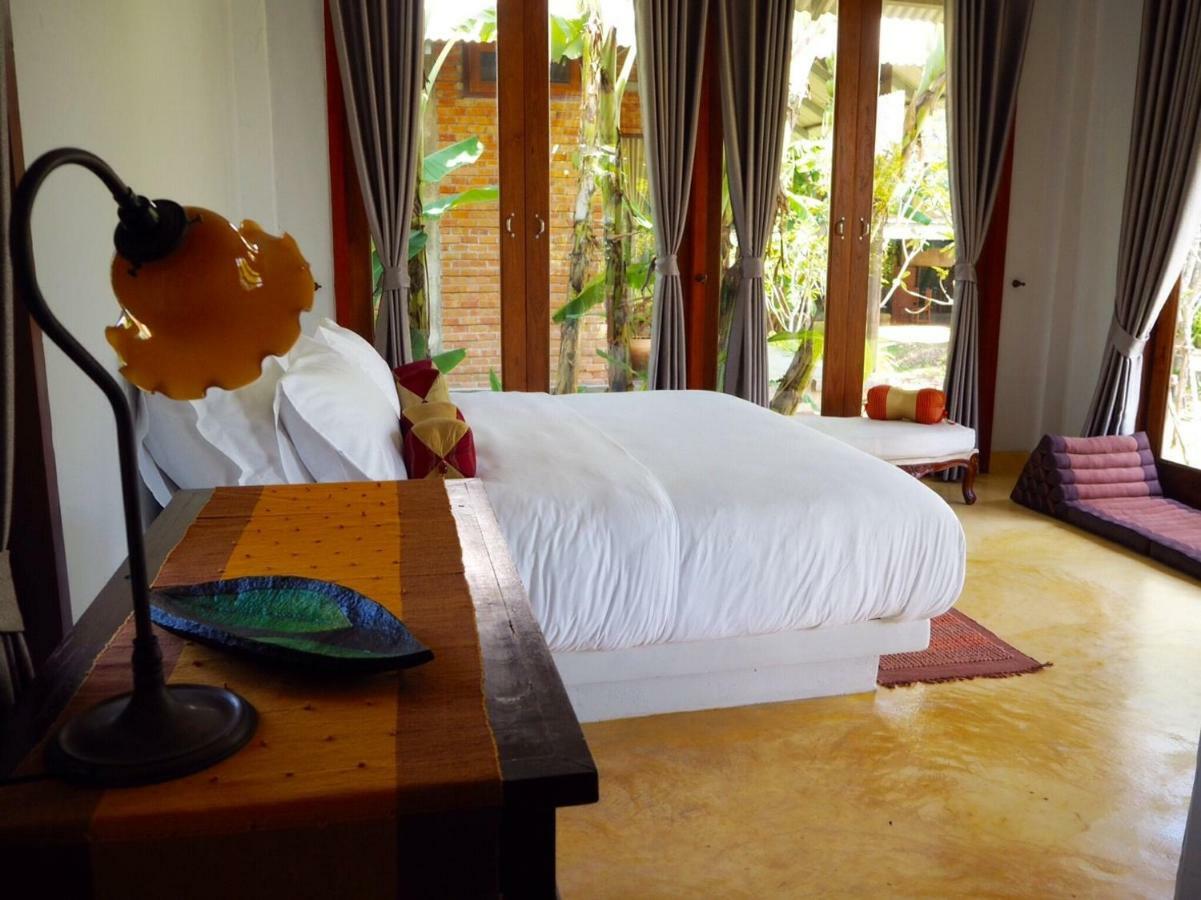 Baansuk Sukhothai Resort Екстериор снимка