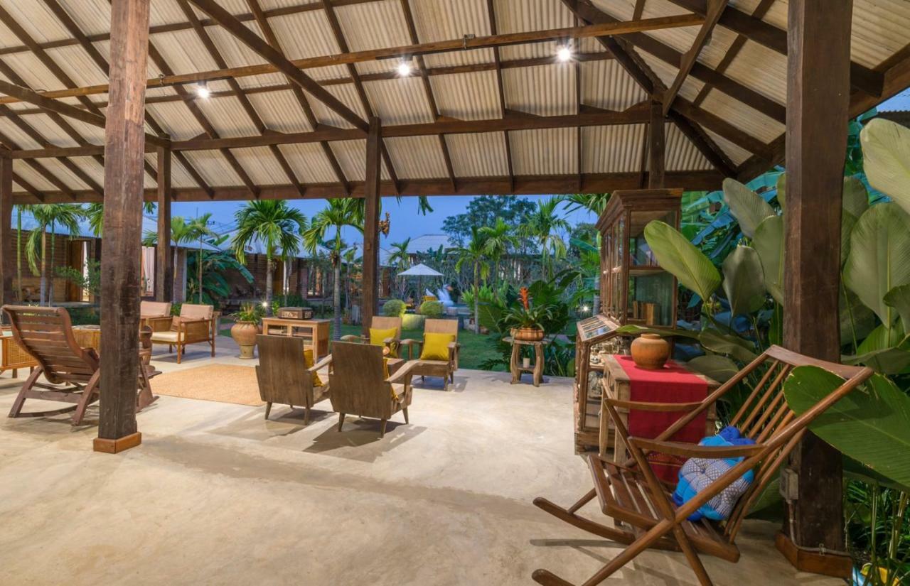 Baansuk Sukhothai Resort Екстериор снимка