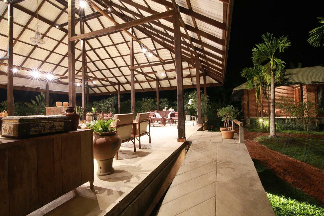 Baansuk Sukhothai Resort Екстериор снимка